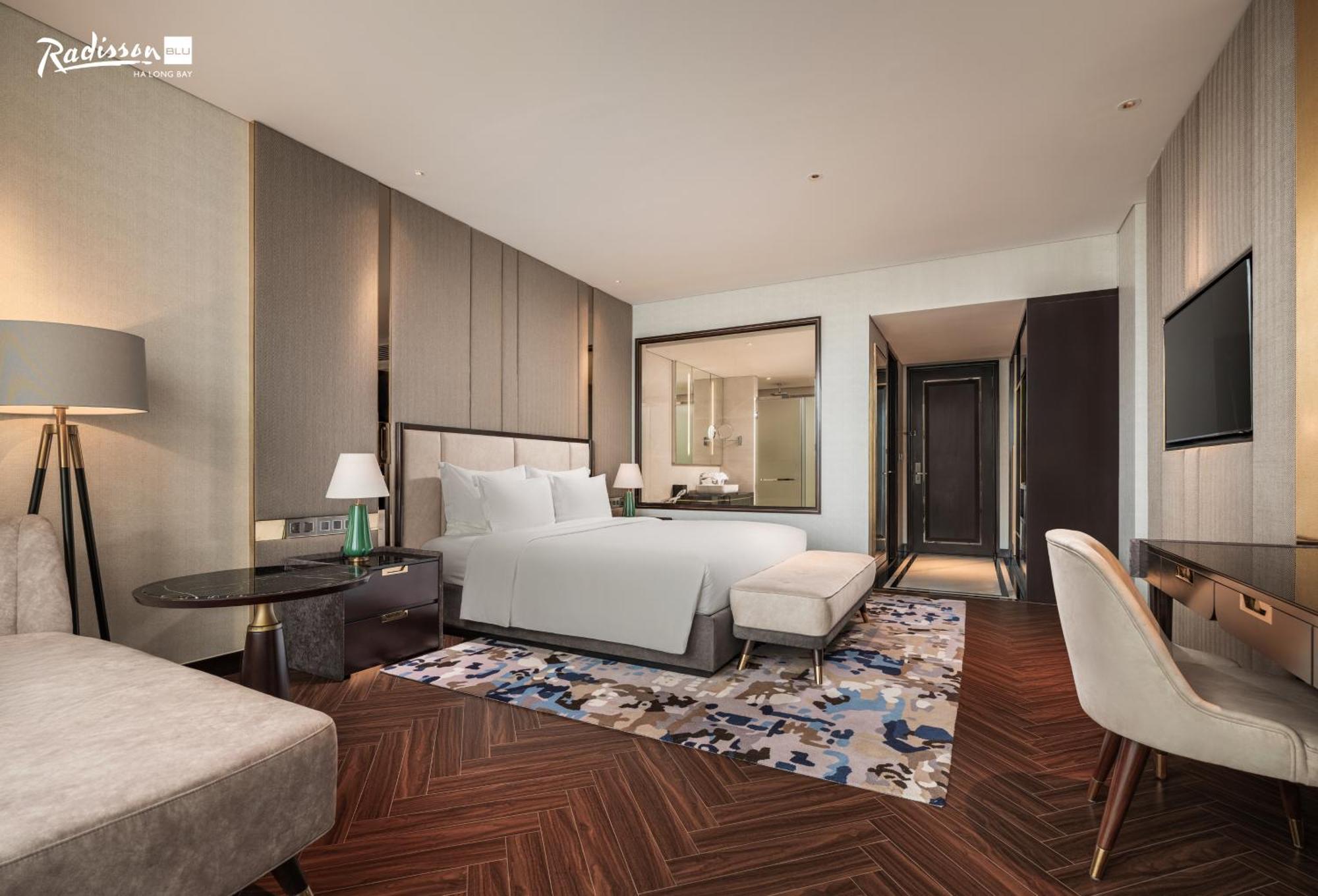 ホテル Radisson Blu Ha Long Bay エクステリア 写真
