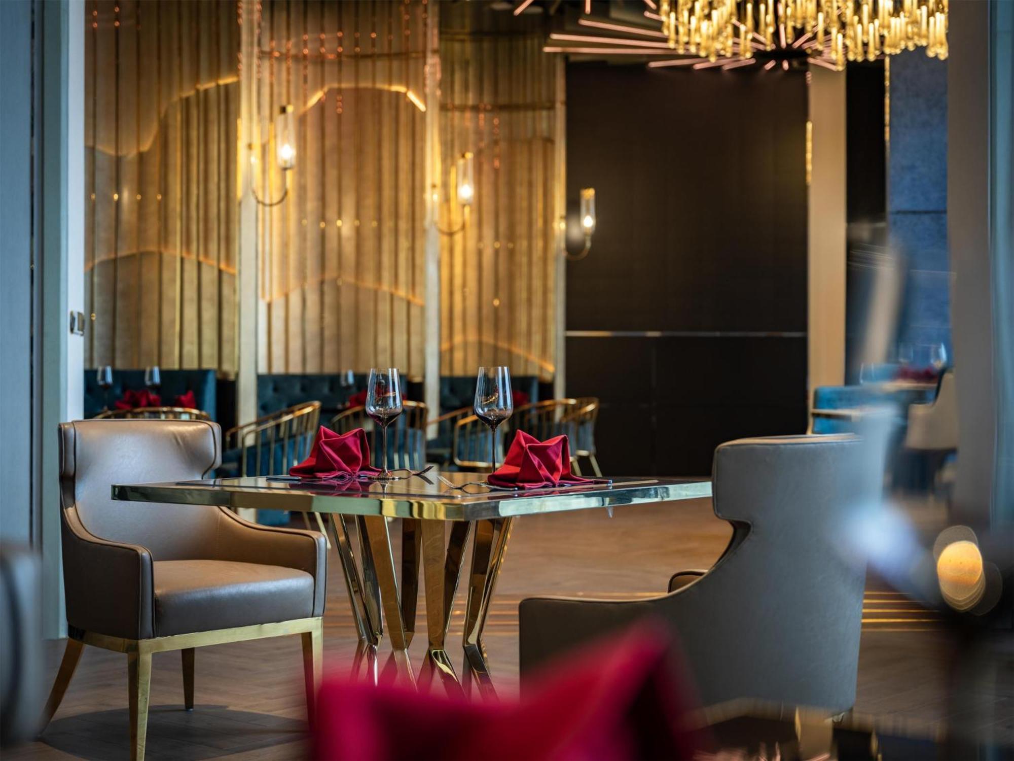 ホテル Radisson Blu Ha Long Bay エクステリア 写真