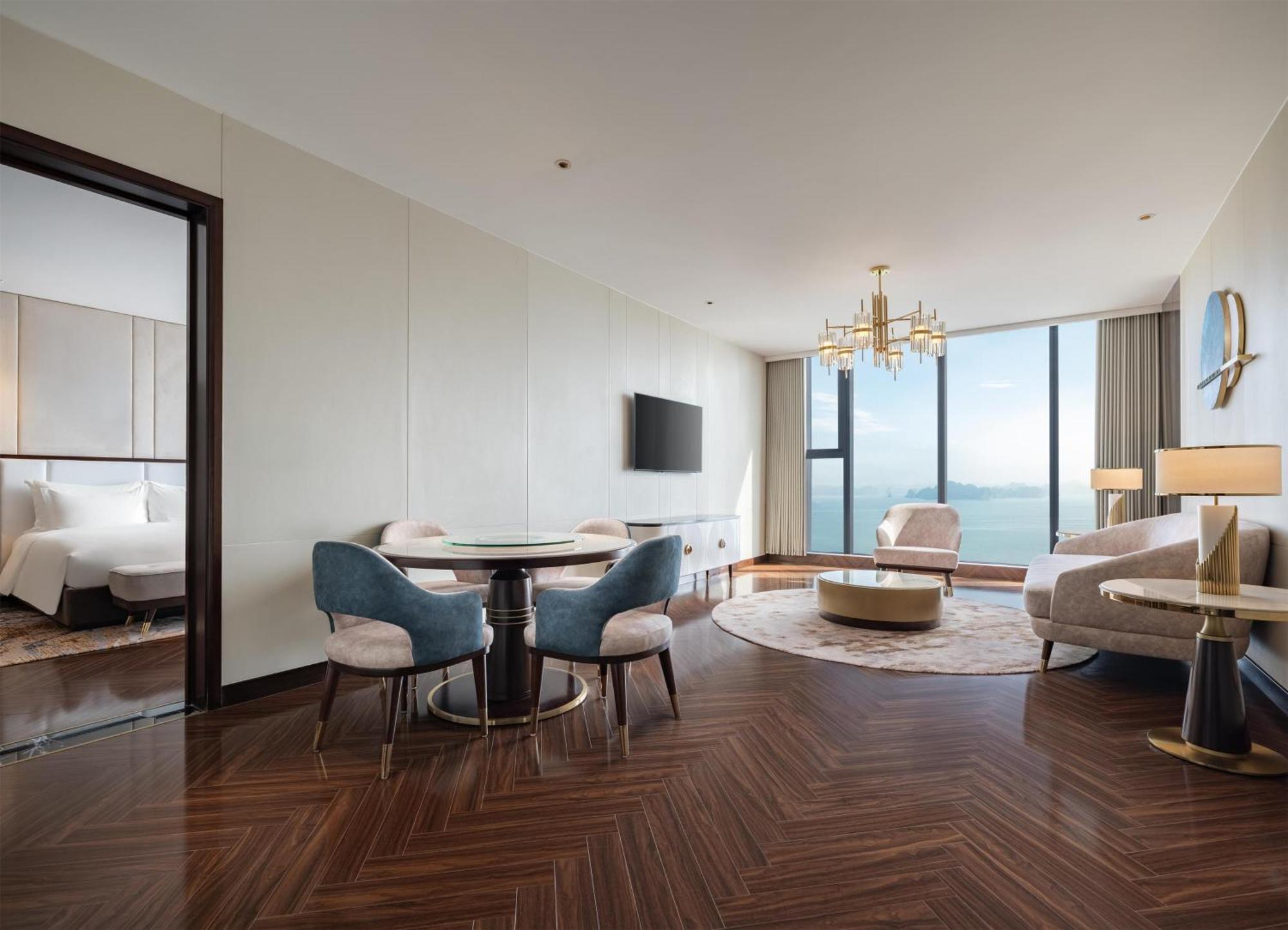 ホテル Radisson Blu Ha Long Bay エクステリア 写真